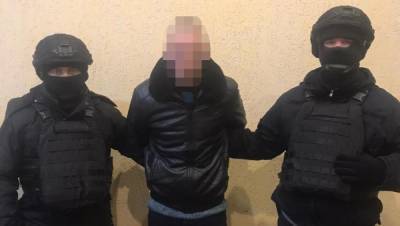 Угрожал пистолетом: в Харькове поймали рецидивиста, который изнасиловал 22-летнюю женщину – виде