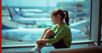 Правила наложения и снятия запрета на путешествия детей за границу упростят