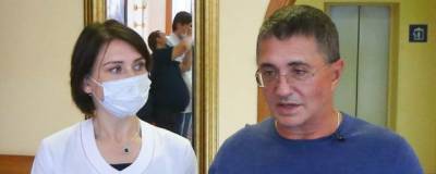 Доктор Мясников выступил против ношения защитных масок от COVID-19