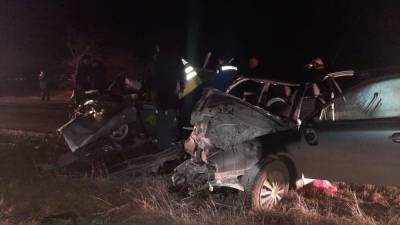 Трое полицейских погибли в аварии на трассе в Крыму