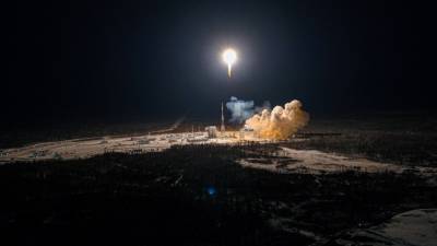 Ракета-носитель "Союз-2" доставила на орбиту военный спутник