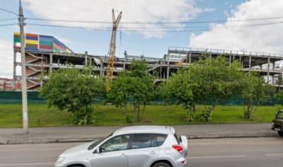 Названы сроки открытия недостроенного торгового комплекса на ФПК в Кемерове