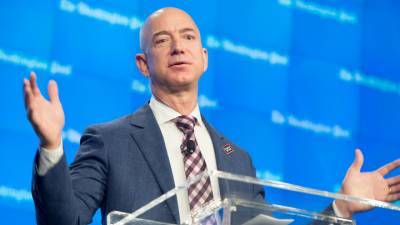 Основатель Amazon покинет пост гендиректора компании