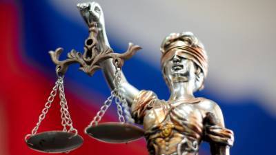 Бывший чиновник Тюменской области пойдет под суд