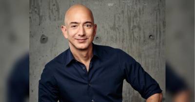 Джефф Безос покидает компанию Amazon, сделавшую его миллиардером