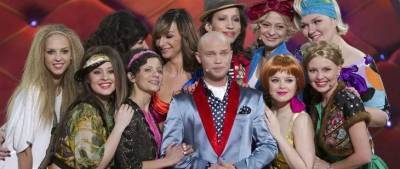 Стали известны гонорары участниц Comedy Woman после закрытия шоу - runews24.ru