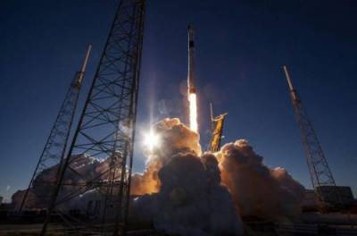 SpaceX планирует запустить на орбиту новую группу интернет-спутников Starlink