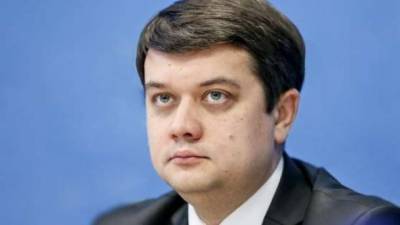 Разумков воздержался при голосовании в СНБО относительно санкций против телеканалов, которые связывают с Медведчуком