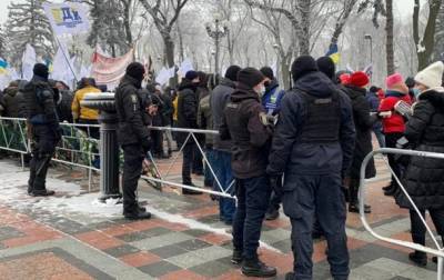 В центре Киева усилили меры безопасности