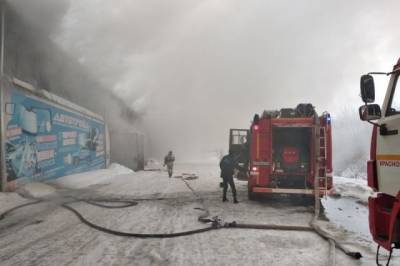 Расследовать причины пожара к Красноярске будет специальная комиссия МЧС