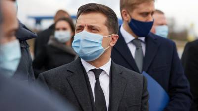 Запрет Зеленского на вещание телеканалов приведет к внутреннему кризису на Украине