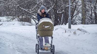 Москвичам пообещали морозную погоду без осадков в выходные