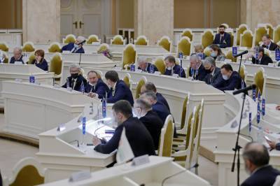 В Петербурге хотят отменить комиссию за переводы на благотворительность