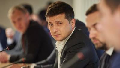 Зеленский ответил за блокировку украинских телеканалов