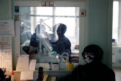 В России за сутки зарегистрировали 16 474 новых случая коронавируса