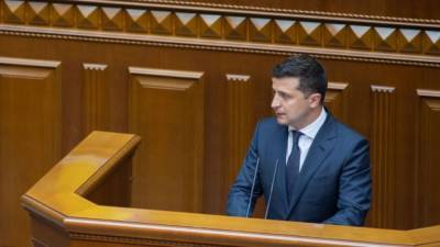 Зеленский оправдался за введенные санкции против украинских телеканалов