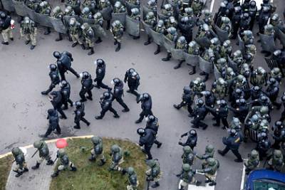 Кремль сравнил действия силовиков на протестах в России и Белоруссии