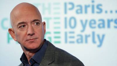 Джефф Безос уйдет с поста генерального директора Amazon