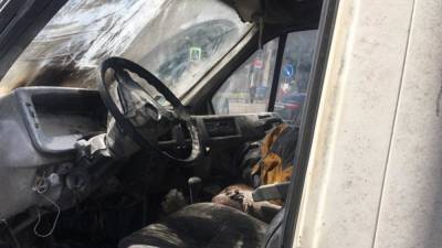Пассажир "Газели" погиб при столкновении с КамАЗом в Екатеринбурге
