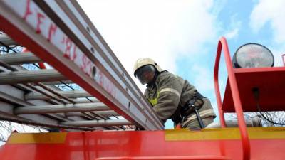 Мэр Красноярска сообщил о гибели трёх пожарных при тушении склада