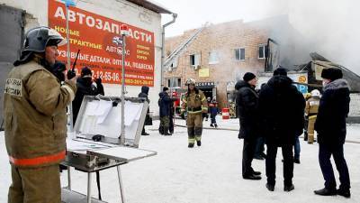 Мэр Красноярска подтвердил гибель трех пожарных при возгорании на складе