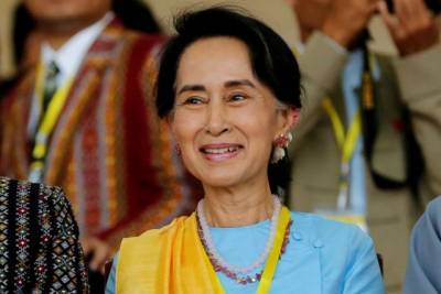 Свергнутым президенту и госсоветнику Мьянмы предъявили обвинения