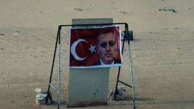Хафтар оскорбил Эрдогана «неоднозначными военными учениями»