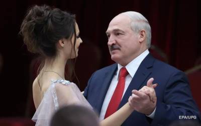 Больше трети украинцев доверяют "непризнанному" Лукашенко - опрос