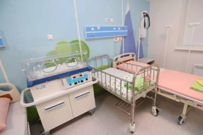 Первые 16 малышей поступили в новую детскую инфекционку в Пскове