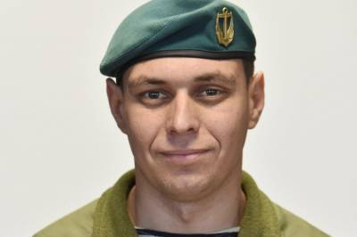Стало известно имя погибшего накануне на Донбассе военного