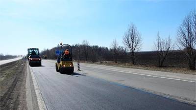 Рада передала контроль за ценами на ремонт дорог Мининфраструктуры