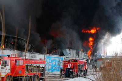 Мэр Красноярска подтвердил гибель трех пожарных при тушении склада