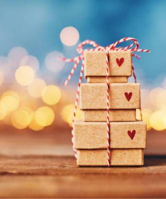 Совет Александра Литвина: как выбирать подарки на День святого Валентина и 23 февраля