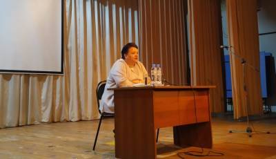 Елена Митина рассказала об изменениях в законодательстве представителя профсоюзов в Александро-Невском районе