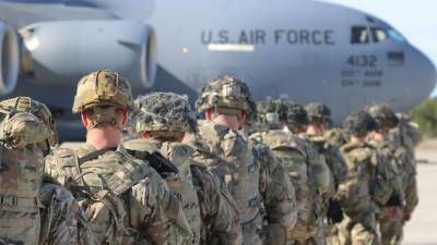 США приостановили решение о выводе войск из ФРГ