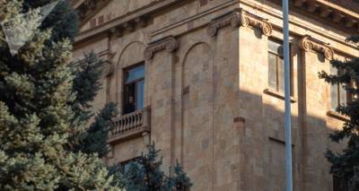 Парламент Армении принял законы о новой социальной службе и новых судьях