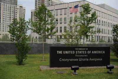 В посольстве США на Украине поддержали решение Зеленского о закрытии трех телеканалов