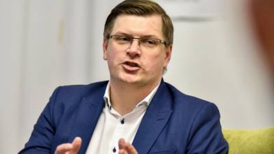 Медведчук от решения СНБО не пострадал и может купить другие телеканалы вместо 112 Украина, NewsOne и ZIK - Костинский