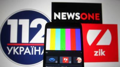 СНБО Украины объяснило введение санкций против трех телеканалов