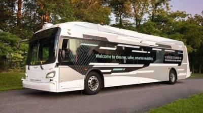 В США представили беспилотный электробус (ВИДЕО)