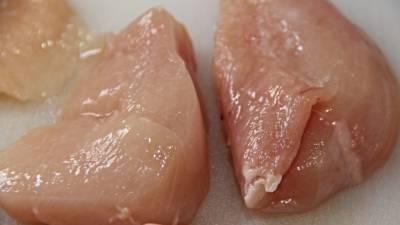 В КНР нашли генетический материал COVID-19 на упаковке мяса птицы