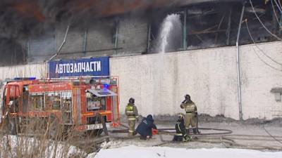 Искали людей до последнего: пожар в Красноярске унес жизни четырех человек
