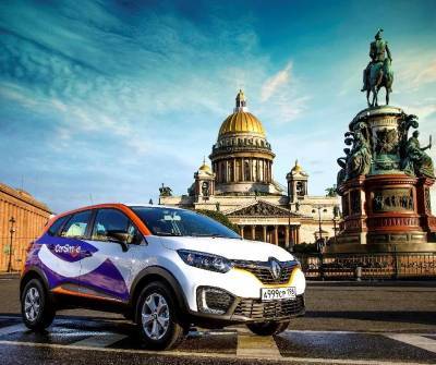 Петербургские каршеринги собираются включить в тарифы оплаченную парковку в центре города