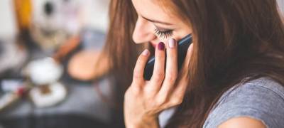 Разговоры по мобильному телефону стали самым популярным способом общения россиян