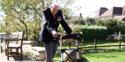 Жизнь и смерть Капитана Тома. Как 100-летний Том Мур, собиравший пожертвования на борьбу с COVID-19, стал легендой Британии