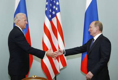Белый дом: Байден готов обсуждать с Путиным проблемы напрямую