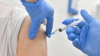 Собянин обсудил с губернаторами регионов вакцинацию пожилых от коронавируса