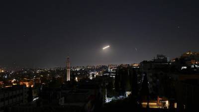 ПВО Сирии отражают израильскую атаку на юге страны