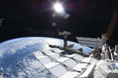 В NASA показали, как ремонтируют МКС в открытом космосе