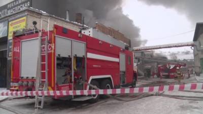 После пожара на красноярском складе заведены уголовные дела